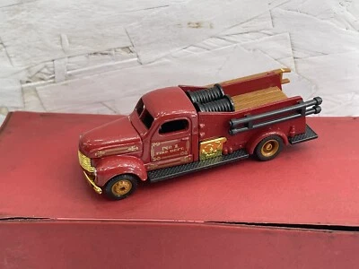 HIGH SPEED 1948 TASK MASTER NO HF 434 RED DIECAST FIRE TRUCK NO 1 FIRE DEPT NICE - Image 1 of 4