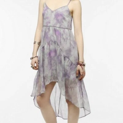 Ecote • Urban Outfitters 紫色水彩高低雪纺连衣裙 尺寸 M — 第 1/4 张图片