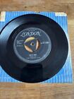 Rare CARL PERKINS Lend Me Your Comb / That's Right 7'' UK LONDON 45-HLS8608 VG+