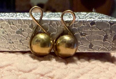 12K gold filled 1/20 Vintage earrings screw back balls with loop design - Image 1 of 4