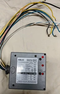 Relay RIBL3C Functional Devices 30VAC 3PST-NO 10A used - Picture 1 of 3