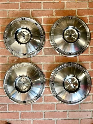 Juego de 4 tapacubos Oldsmobile Cutlass 442 1965 1966 1967 cubierta de rueda F-85 14" Foto 1 de 4