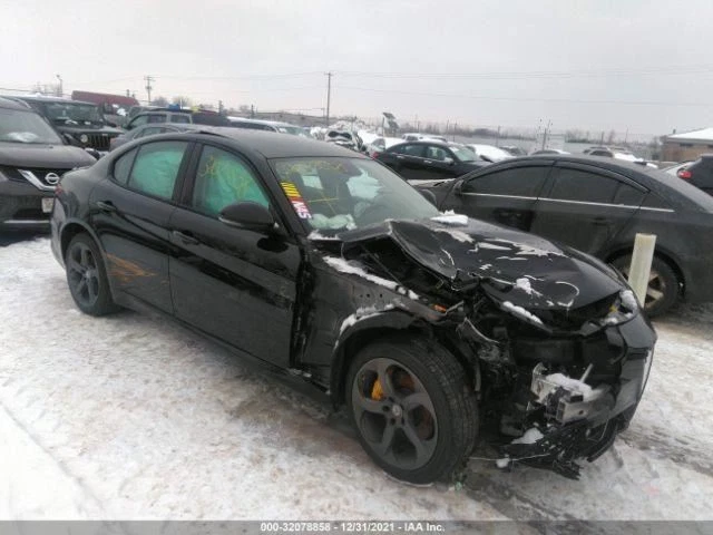 Alfa Romeo Giulia    2018 Windshield Wiper Motor 1524583 - Image 1 of 4