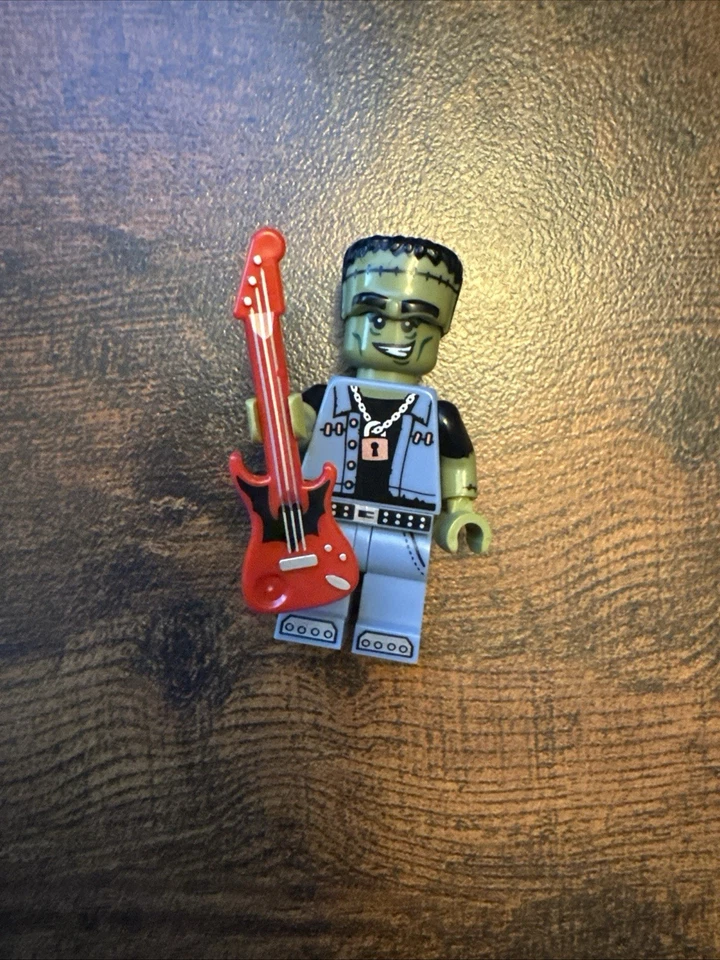 LEGO Monster Rocker Minifigure Series 14 71010 - Image 1 of 1