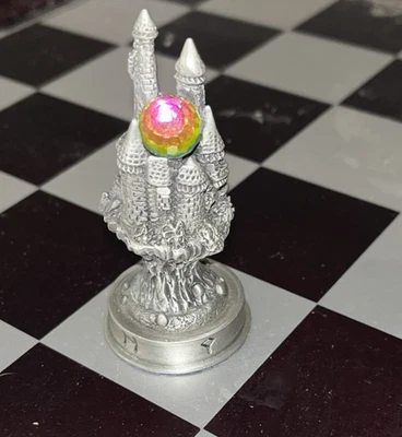 Pieza de ajedrez Fantasy of the Crystal Castle of Hope White Rook Danbury como nueva Foto 1 de 3