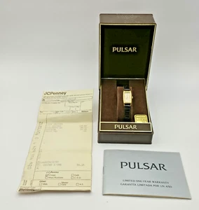 VTG 1980s Pulsar gold tone ladies quartz watch V220-5720 Japan runs new battery - Picture 1 of 5