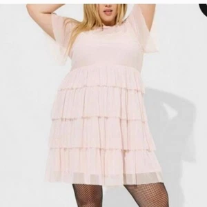 TORRID Women's Mesh & Lace Knit Tiered Pink Dress Size 2 / 2X - Picture 1 of 15