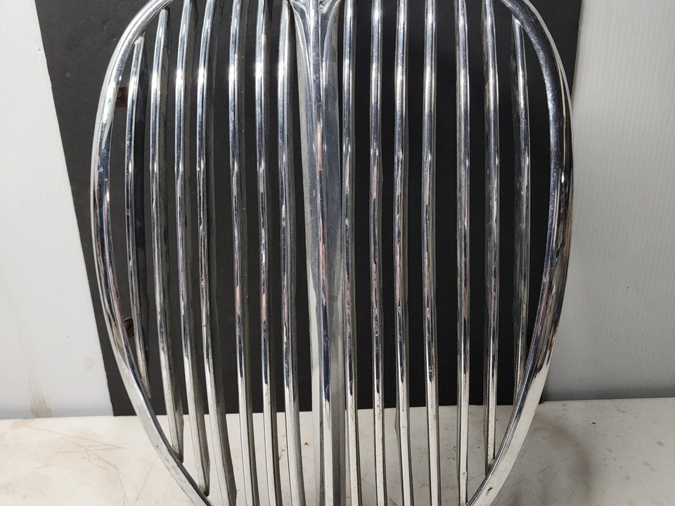 De colección Jaguar Mark II 3,8 litros cromo placa frontal parrilla automóvil Foto 1 de 4