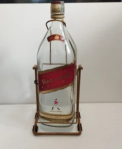 🟢Johnnie Walker RED LABEL 4.5L EMPTY BOTTLE Holder Tilt Rocker Pour Stand 2001 - Picture 1 of 8