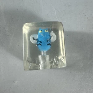 Grossery Gang Mixed Series Frost Bit Wasp - Picture 1 of 3