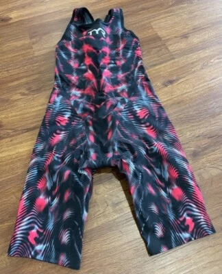 swimming suit TYR VENZO GENESIS Size 20  - Image 1 of 4