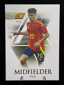 Pedri 2023-24 Futera Unico Mondo di Calcio #050 Spagna - Foto 1 di 2