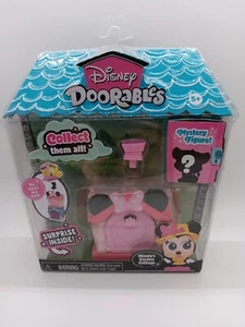 Disney Doorables - Minnie Mouse's Garden Cottage - Mini Playset Mystery Figure - Picture 1 of 2