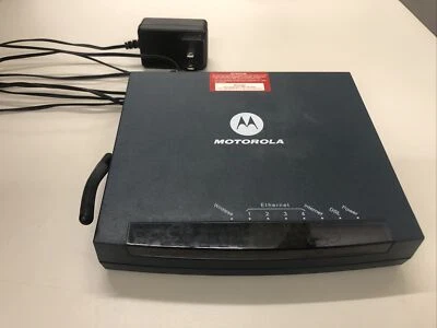 MOTOROLA ROUTER GZ53347 W/ AC ADAPTER - PREOWNED - Image 1 of 3