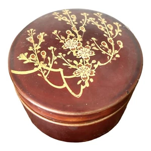 VINTAGE RED LACQUER ENAMEL JAPANESE SMALL SAUCE PLATES - Picture 1 of 13