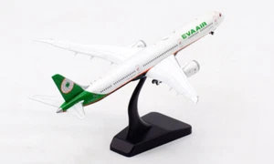 JC Wings EVA AIR For Boeing B787-10 B-17802 Flaps Down 1/400 Pre-built Model - Picture 1 of 12