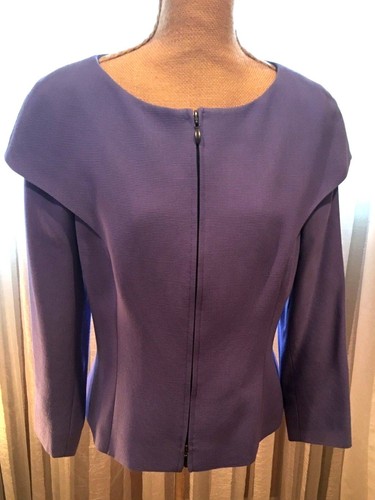 GIACCA VALENTINO VINTAGE ELEGANTE COLORE VIOLA CERNIERA ANTERIORE FODERA IN SETA NUOVA DI ZECCA