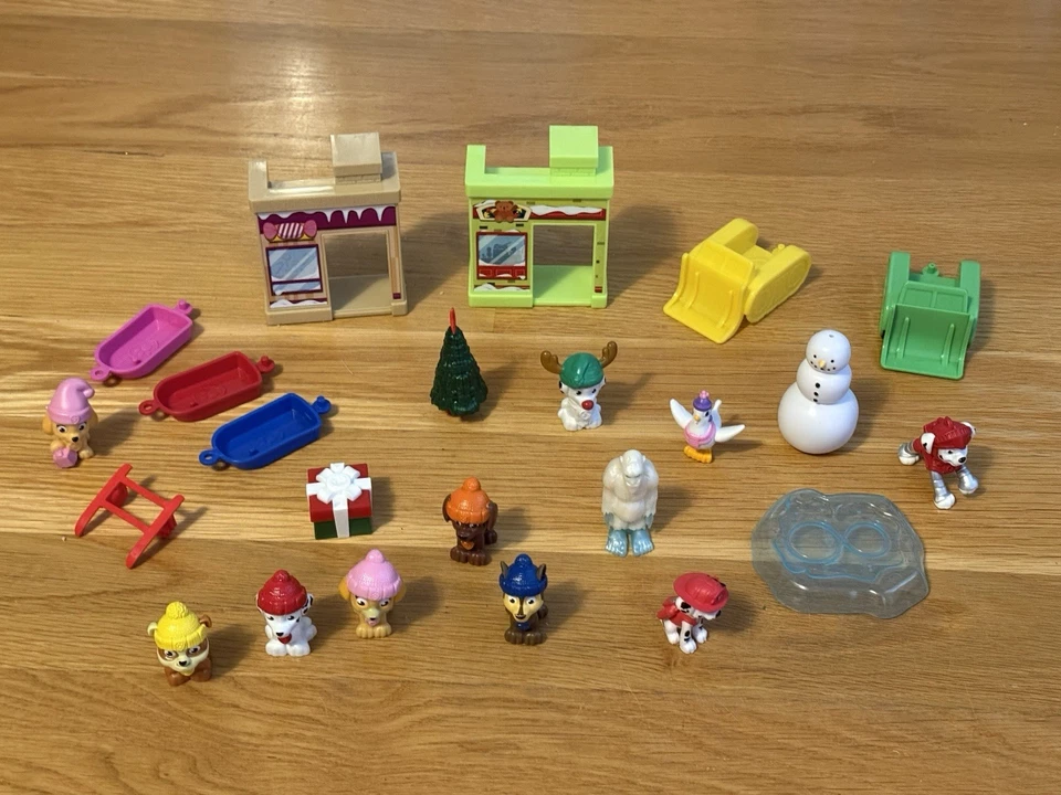 Lote de bonecos de neve PAW PATROL Arctic Winter Snow Rescue Playset Natal feriado - Imagem 1 de 4