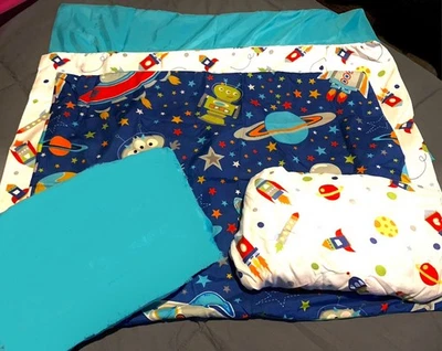 Outer Space Theme 6 pc  Sheet Set 🚀 🚀 Aliens 👽 Planets 🤖 Robots Full/twin - Image 1 of 4