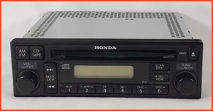Radio AM FM y reproductor de CD 2001-2002 #39100-S84-A410-M1 - USADO EN EXCELENTE ESTADO - Imagen 1 de 3