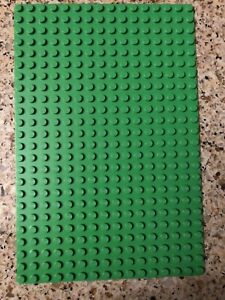 LEGO Baseplate Green 16 x24 Stud 5" x 7.5"