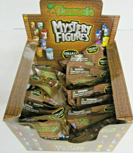 JAZWARES LLC, Terraria Mystery Figure 1 espositore con 18 sacchetti ciechi - Foto 1 di 4