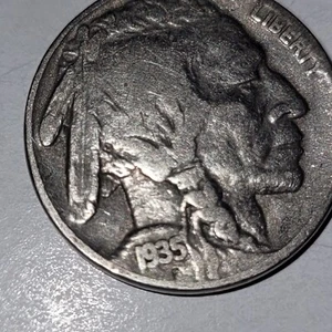 1935 Buffalo Nickel Mint Fine Fair condition Circulated - Picture 1 of 3