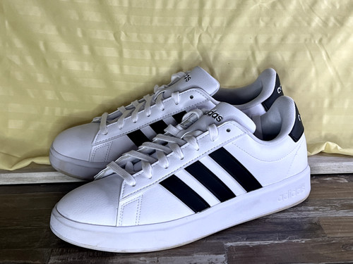 ADIDAS TAGLIA 8 BIANCA A RIGHE