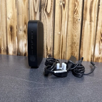 HP T640 256GB SSD / 8 GB RAM / Windows 11  AMD Ryzen R1505G ,Radeon Graphics AMD - Image 1 of 4