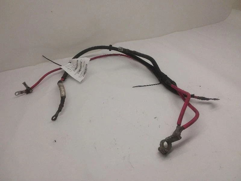 2007-2014 Chevrolet Suburban 1500 Original Equipment Positive Battery Cable - Image 1 of 4