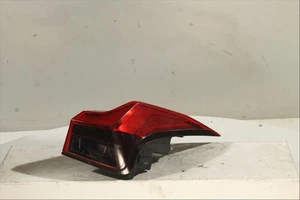 81551 76371 faro posteriore destro per LEXUS UX 250H 300E 18 KMA 20 SIN REF - Picture 1 of 7