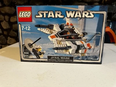LEGO Star Wars: Rebel Snowspeeder (4500) Foto 1 de 4