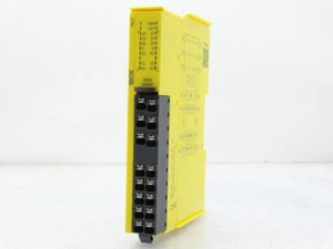 SICK RLY3-OSSD300 Relay - Picture 1 of 3