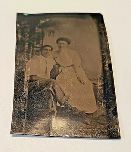 ANTIQUE Vintage Photo Tin Type TINTYPE Photograph Man Woman Palm Trees Victorian - Picture 1 of 5