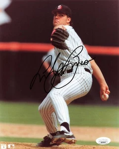 Andy Benes Signed 8x10 San Diego Padres (JSA NN59949) - Picture 1 of 1