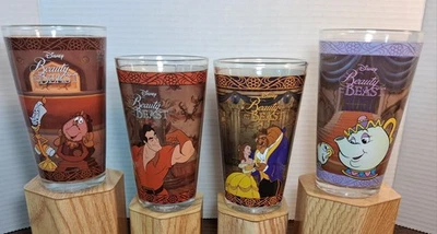 Novo conjunto na caixa de 4 copos Oh My Disney Beauty and the Beast  - Imagem 1 de 4