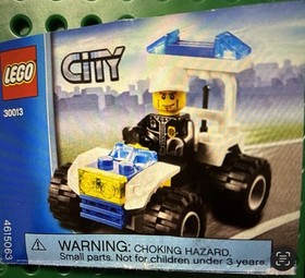 LEGO City: Police Buggy (30013);complete with Manuel; Pre-owned