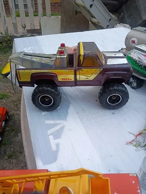 Tonka Toys Vintage Metal Tow Truck Wrecker Made In The USA - Image 1 of 4