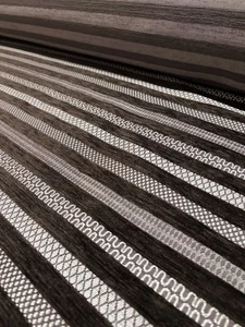 7 Meter braun und silber gemustert Streifen Polsterstoff PORTOFREI - Bild 1 von 3