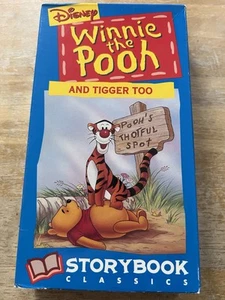 Winnie The Pooh And Tigger Too Disney Story Book Classics VHS Video Tape - Imagen 1 de 3