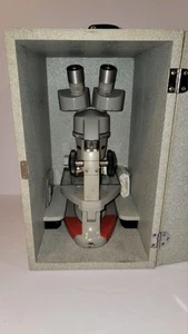 Vintage AO Spencer Stereo Microscope w/ Case – 10X/3X Objectives – Works - Picture 1 of 18