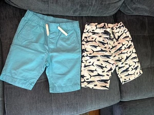 NEW H&M 2 pairs boys  shorts - size 6-7Y - Picture 1 of 3