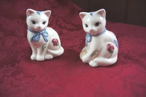 LENOX HAND CRAFTED KITTEN SALT AND PEPPER SHAKERS - Picture 1 of 3