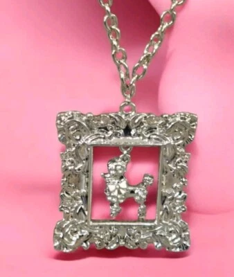 Collar Vera Wang Princesa Caniche Perro Enmarcado Nacido Para Gobernar Retirado Difícil de Encontrar Raro 30"  Foto 1 de 4