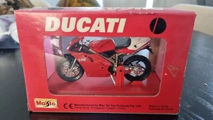 Maisto 1:18 Ducati 996 SPS motorcycle Model Sealed mega bike - Picture 1 of 8