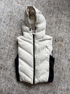 Zara Puffer Vest Wind Resistant Cream And Black - Picture 1 of 4
