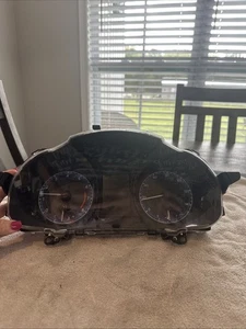 2015 TOYOTA COROLLA Speedometer Cluster 83800-0ZX51 UNK Miles OEM - Picture 1 of 7