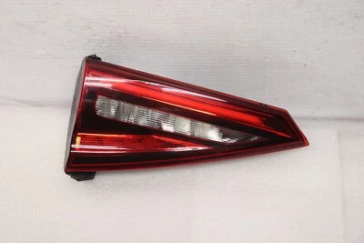 Infiniti Qx30 2017-2019 pasajero derecho puerta trasera luz interior lámpara OEM Foto 1 de 4