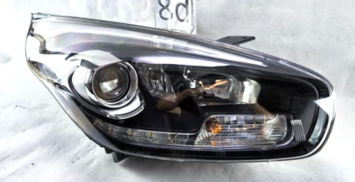 KIA CARENS IV 2014-19  SCHEINWERFER RECHTS 92102-A4 FARO PHARE HEADLIGHT HALOGEN - Bild 1 von 4
