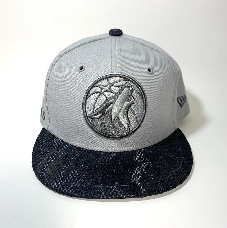 Minnesota Timberwolves Hat New Era Snapback Cap Gray Howl Together YOUTH SZ - Image 1 of 4